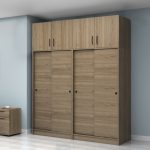 Ντουλάπα ρούχων Regio Megapap τετράφυλλη συρόμενη με πατάρι χρώμα καρυδί 200x60x240εκ. - Image 3